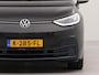 Volkswagen ID.3 First Plus 58 kWh | SoH 94,6 %  | Apple Carplay | Navigatie | Voorstoelen verwarmd | Achteruitrij camera | Parkeersensoren voor en achter | Spraakbediening | Voorstoelen verwarmd | Wifi |