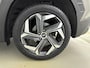 Hyundai Tucson 1.6 T-GDI PHEV Premium Sky 4WD | Schuif kanteldak | Trekhaak 1350kg | Dodehoek detectie | Stoel verwarming & verkoeling | Navigatie |