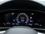 Volkswagen T-Cross 1.5 TSI 150pk DSG R-Line | Trekhaak afneembaar | Achteruitrijcamera | Stoelverwarming | Apple Carplay/Android Auto |