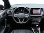 Volkswagen T-Cross 1.5 TSI 150pk DSG R-Line | Trekhaak afneembaar | Achteruitrijcamera | Stoelverwarming | Apple Carplay/Android Auto |