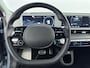 Hyundai Ioniq 5 Connect+ 77.4 kWh | Soh 97.3% | Warmtepomp | 360° camera | Android auto & Carplay | Stoel stuur verwarming | Navi | Leder |