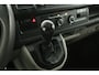 Volkswagen Transporter 2.0 TDI L2H1 140PK | Airco | 3 Zits | Trekhaak | 2xSchuifdeur | Parkeersens.