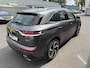 DS 7 Crossback 180pk So Chic (Elektrisch Schuifdak - Trekhaak - Focal Electra - Stoelverwarming - 20"- Camera - LED - Navigatie - Draadloos laden)