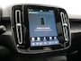 Volvo XC40 Recharge Ultimate 67 kWh 231pk Dealer O.H. | Trekhaak Af Fabriek | Panodak | Adaptive Cruise | 360 Camera | Harman / Kardon | Warmtepomp | Sportstoelen Memory & Verwarmd | Keyless | Blis | Stuur Verwarmd | Google Assistent | DAB |