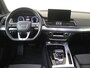 Audi Q5 55 TFSI e S edition Competition | SoH 97% | Panoramadak | Trekhaak | Head-up display | Keyless | Optiek zwart Plus | 360 camera | Parkeerassistent | Navigatie Plus |