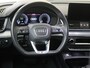 Audi Q5 55 TFSI e S edition Competition | SoH 97% | Panoramadak | Trekhaak | Head-up display | Keyless | Optiek zwart Plus | 360 camera | Parkeerassistent | Navigatie Plus |