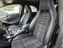 Mercedes-Benz A-klasse 180 NAVI TEL LEER SPORTSTOELEN PDC