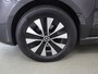 Mercedes-Benz EQV 300 L2 90 kWh | MARGE | 6-ZITS | NAVIGATIE | PARKEERCAMERA | LM VELGEN | STOELVERWARMING/KOELING | LEDEREN BEKLEDING | BURMESTER |