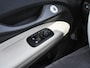 Fiat 500 La Prima 42 kWh 118pk Automaat PANO | JBL SOUND | 17''LM | CRUISE.C | CAMERA | DODE HOEK | DAB