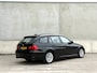 BMW 3-Serie Touring 320i High Executive Pano Xenon APK 170PK