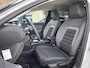Citroën C4 1.2 Hybrid 145pk Collection 8 Jaar Garantie! | Navigatie | Achteruitrijcamera | Stoelverwarming | Keyless-Entry | !!