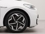 Volkswagen ID.3 First Plus 58 kWh incl afneembare trekhaak | SoH 92,1 % | Apple Carplay | Afneembare trekhaak | Navigatie | Achteruitrij camera | Parkeersensoren voor en achter | Wifi | Spraakbediening | Voorstoelen verwarmd |