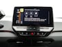 Volkswagen ID.3 First Plus 58 kWh incl afneembare trekhaak | SoH 92,1 % | Apple Carplay | Afneembare trekhaak | Navigatie | Achteruitrij camera | Parkeersensoren voor en achter | Wifi | Spraakbediening | Voorstoelen verwarmd |