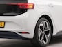 Volkswagen ID.3 First Plus 58 kWh incl afneembare trekhaak | SoH 92,1 % | Apple Carplay | Afneembare trekhaak | Navigatie | Achteruitrij camera | Parkeersensoren voor en achter | Wifi | Spraakbediening | Voorstoelen verwarmd |