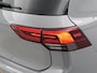 Volkswagen Golf 1.5 TSI R-Line Business | 131 PK | Keyless (Start) | Parkeersensoren | Digital Cockpit | Carplay / Android Auto