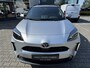 Toyota Yaris Cross HYBRID 130 DYNAMIC NIEUW & DIRECT LEVERBAAR!!! COMFORT-PACK PARK-SENSOREN BLIND-SPOT STOEL/STUURVERW NAVI APPLE/ANDROID