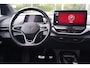 Volkswagen ID.4 First Max 77 kWh 1e Eig. NAP Panodak Leder Memory Led Matrix Camera 360 Apple Carplay Stoelverwarming 21 Inch