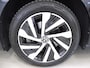 Volkswagen Golf 1.4 eHybrid Style Headup | Digidash | Velours | Full LED | NL auto | 1e eig.