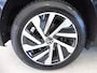 Volkswagen Golf 1.4 eHybrid Style Headup | Digidash | Velours | Full LED | NL auto | 1e eig.