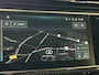 Audi SQ7 4.0 TFSI SQ7 quattro Incl nieuwe service beurt bij Pon en Nieuwe APK bij aflevering / Carbon Package / Full Options Luchtvering / 3X S-Line / Panorama dak / Dealerauto / 1e Eigenaar /