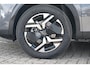Peugeot e-2008 EV Allure Avantage 54 kWh | Navigatie | Adaptive Cruise | Achteruitrijcamera | Climate Control | Draadloos Apple Carplay & Android Auto | !!