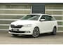 Skoda Fabia Combi 1.0 TSI 95pk Business Edition | All-Season banden | Trekhaak | Navigatie | DAB+ | Cruise Control