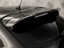Peugeot 208 1.2 PureTech Sport Automaat (APPLE CARPLAY, PARKEERSENSOREN, GETINT GLAS, SPORTSTOELEN, CRUISE, LANE ASSIST, NIEUWSTAAT)