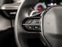 Peugeot 208 1.2 PureTech Sport Automaat (APPLE CARPLAY, PARKEERSENSOREN, GETINT GLAS, SPORTSTOELEN, CRUISE, LANE ASSIST, NIEUWSTAAT)
