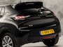 Peugeot 208 1.2 PureTech Sport Automaat (APPLE CARPLAY, PARKEERSENSOREN, GETINT GLAS, SPORTSTOELEN, CRUISE, LANE ASSIST, NIEUWSTAAT)
