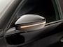 Peugeot 208 1.2 PureTech Sport Automaat (APPLE CARPLAY, PARKEERSENSOREN, GETINT GLAS, SPORTSTOELEN, CRUISE, LANE ASSIST, NIEUWSTAAT)