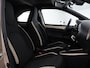 Toyota Aygo X 1.0 VVT-i S-CVT Pulse Automaat | Stoelverwarming | Apple Carplay & AndroidAUTO | Camera | Privacy Glass |