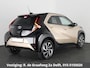 Toyota Aygo X 1.0 VVT-i S-CVT Pulse Automaat | Stoelverwarming | Apple Carplay & AndroidAUTO | Camera | Privacy Glass |