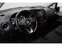 Mercedes-Benz Vito 114 CDI Lang 2022 | Goed Onderhouden | Trekhaak | Airco | Carplay | DAB Radio | Elektrische Ramen | Achteruitrij Camera | Boekjes | 2 Sleutels