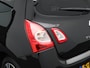 Renault Twingo 1.2 16V Dynamique | Dealer onderhouden | Climate control | Cruise control | Lichtmetalen velgen |
