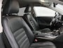 Lexus IS 300h First Edition | Elektrisch Verstelbare Stoelen | Cruise Control Adaptief | Parkeersensoren |