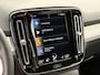 Volvo XC40 T4 Plug-in hybrid Plus Dark | Verwarmbare voorstoelen en stuurwiel | 360 graden camera | Apple carplay/Android auto | Adaptieve cruise control |