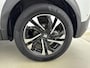 Peugeot e-2008 SUV EV GT 50 kWh 136pk | Accu 94% | Schuif/kanteldak | Navigatie | Stoelverwarming | Dodehoekbewaking | Adaptieve Cruise Control