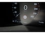 Volvo V60 T6 Recharge AWD R-Design | Elektrisch verstelbare bestuurdersstoel met geheugen | Adaptive Cruise Control & Pilot Assist | Premium Audio Harman & Kardon | Rondomzicht camera | Voorstoelen en stuurwiel verwarmd | Achterbank verwarmd | Trekhaak semi elektrisch | Keyless entry & drive | Dodehoekdetectie met correctie | Apple Carplay & Android Auto | Extra getint glas | Standkachel |