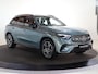 Mercedes-Benz GLC 300e 4MATIC AMG Line | Premium | Panoramadak | Trekhaak | Rij assistentiepakket |