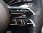 Mercedes-Benz GLC 300e 4MATIC AMG Line | Premium | Panoramadak | Trekhaak | Rij assistentiepakket |
