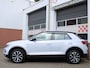 Volkswagen T-Roc 1.5 TSI 150PK Style Business Automaat /NAVI/ACC/Camera/PDC/LED/17'LM/DAB+/Apple carplay/Lane assist/NAP! 1e eig!