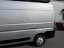 Peugeot Boxer 335 2.0 BlueHDI L2H2 Pro MARGE, airco, cruise, camera, trekhaak, led