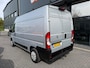 Peugeot Boxer 335 2.0 BlueHDI L2H2 Pro MARGE, airco, cruise, camera, trekhaak, led