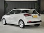Hyundai i20 1.0 T-GDI Comfort | 1 Eigenaar | Carplay | Achteruitrijcamera | Navigatie | Cruise Control | DAB Ontvanger |