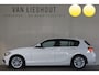 BMW 1-Serie 118i Corporate Lease Climate I Keyless S I Parksens A -- Tweede Pinksterdag geopend van 11.00 t/m 16.00 --