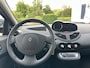 Renault Twingo II 1.2 16V Collection | Airco | Cruise control | lage kilometerstand | Metallic lak | Radio Cd speler | Advertentieprijs is inclusief nieuwe Apk - onderhoudsbeurt - nieuwe Distributieriem! |