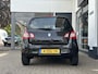 Renault Twingo II 1.2 16V Collection | Airco | Cruise control | lage kilometerstand | Metallic lak | Radio Cd speler | Advertentieprijs is inclusief nieuwe Apk - onderhoudsbeurt - nieuwe Distributieriem! |