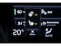 Volvo V90 B4 Inscription | Panoramadak | Harman Kardon Premium Audio | Stoelverwarming | Electrische Semi-Wegklapbare Trekhaak | Head-Up Display | Dealeronderhouden | 360° Parkeercamera | Parkeersensoren voor + achter |