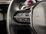 Peugeot 2008 1.2 PureTech Allure Pack 131Pk Automaat (APPLE CARPLAY, GROOT NAVI, LEDER, STOELVERWARMING, SPORTSTOELEN, KEYLESS, GETINT GLAS, NIEUWE APK, NIEUWSTAAT)