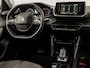 Peugeot 2008 1.2 PureTech Allure Pack 131Pk Automaat (APPLE CARPLAY, GROOT NAVI, LEDER, STOELVERWARMING, SPORTSTOELEN, KEYLESS, GETINT GLAS, NIEUWE APK, NIEUWSTAAT)
